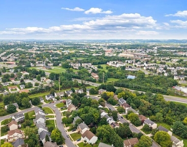 7014 Allington Manor Circle E - Photo Thumbnail 64