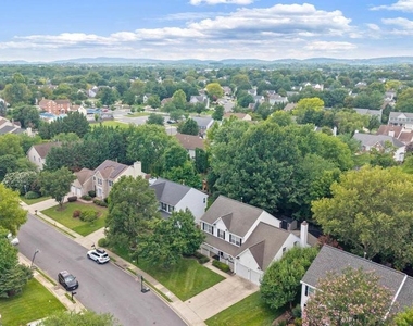 7014 Allington Manor Circle E - Photo Thumbnail 56