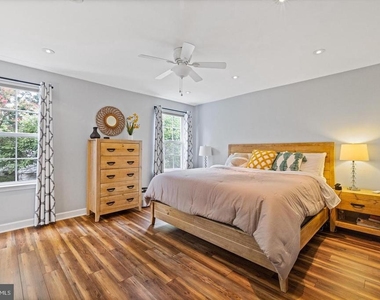 7014 Allington Manor Circle E - Photo Thumbnail 43