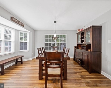 7014 Allington Manor Circle E - Photo Thumbnail 50