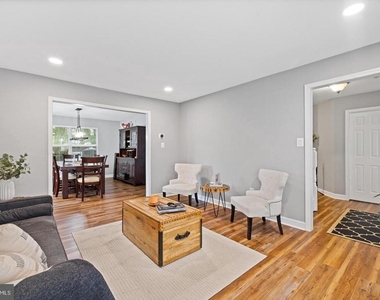 7014 Allington Manor Circle E - Photo Thumbnail 48