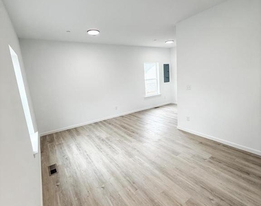 6 Maryland Ave - Photo Thumbnail 2
