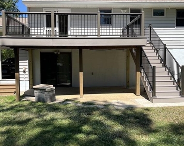 271 Crandell Road - Photo Thumbnail 15