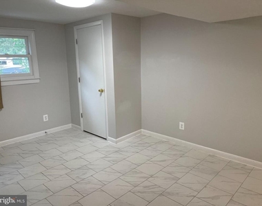 271 Crandell Road - Photo Thumbnail 23