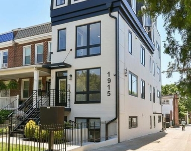 1915 H Street Ne - Photo Thumbnail 12