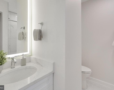 3925 Georgia Avenue Nw - Photo Thumbnail 13