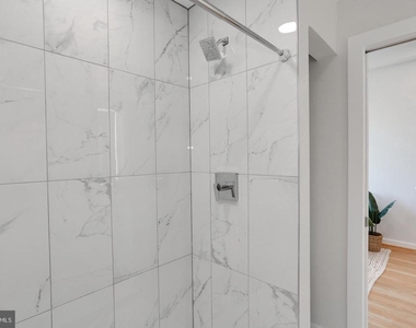 3925 Georgia Avenue Nw - Photo Thumbnail 15