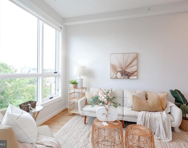 3925 Georgia Avenue Nw - Photo Thumbnail 14