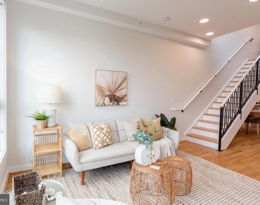 3925 Georgia Avenue Nw - Photo Thumbnail 8