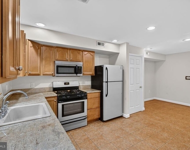 541 Florida Avenue Nw - Photo Thumbnail 9