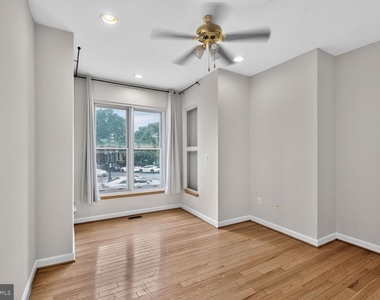 541 Florida Avenue Nw - Photo Thumbnail 2