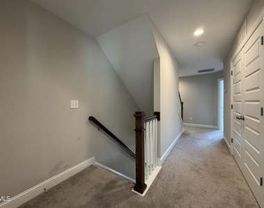 317 Old Grove Lane - Photo Thumbnail 23