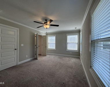 317 Old Grove Lane - Photo Thumbnail 15