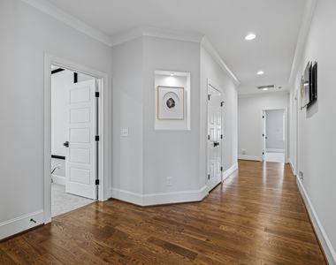 7628 Ballard Hill Lane - Photo Thumbnail 17