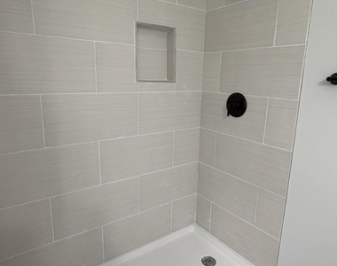 108 N Glendale Drive - Photo Thumbnail 14