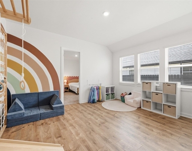 2309 Western View Dr - Photo Thumbnail 22
