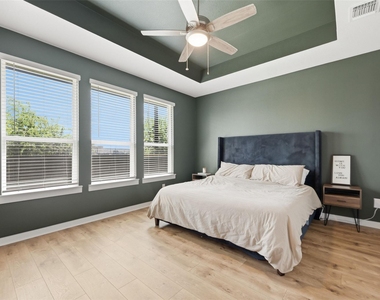 2309 Western View Dr - Photo Thumbnail 13