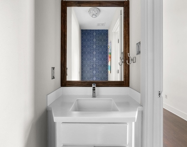2802 Warren St - Photo Thumbnail 20