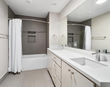 2802 Warren St - Photo Thumbnail 19