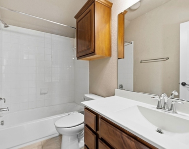9550 Savannah Ridge Dr - Photo Thumbnail 31
