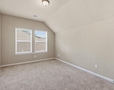 9550 Savannah Ridge Dr - Photo Thumbnail 30