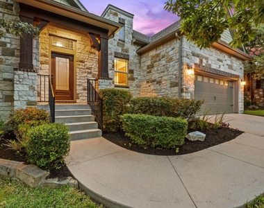 9550 Savannah Ridge Dr - Photo Thumbnail 5