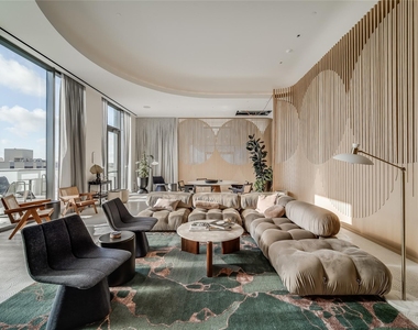 44 East Ave - Photo Thumbnail 19