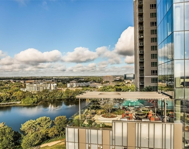 44 East Ave - Photo Thumbnail 16