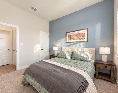 3735 Canby Oak Blf - Photo Thumbnail 10