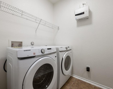 11744 Easy St - Photo Thumbnail 36
