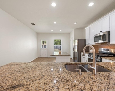 11744 Easy St - Photo Thumbnail 16