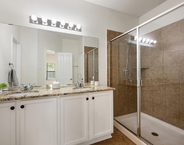 11744 Easy St - Photo Thumbnail 29