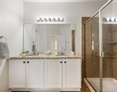 11744 Easy St - Photo Thumbnail 30