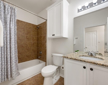 11744 Easy St - Photo Thumbnail 34