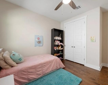 344 Pisa Ln - Photo Thumbnail 29