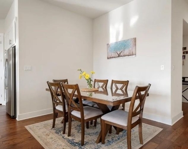 344 Pisa Ln - Photo Thumbnail 16