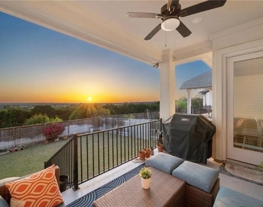 344 Pisa Ln - Photo Thumbnail 33