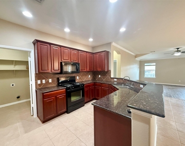 149 Crizer Ct - Photo Thumbnail 2