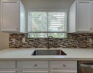16608 Shipshaw River Dr - Photo Thumbnail 20