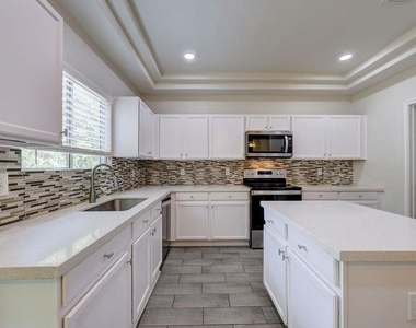 16608 Shipshaw River Dr - Photo Thumbnail 17