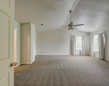 16608 Shipshaw River Dr - Photo Thumbnail 22
