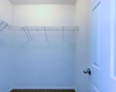 16608 Shipshaw River Dr - Photo Thumbnail 32