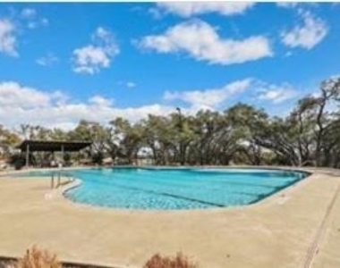912 Paseo De Castana Way - Photo Thumbnail 2