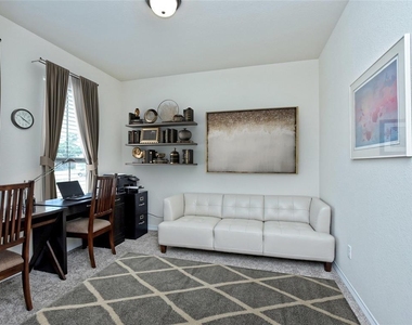 912 Paseo De Castana Way - Photo Thumbnail 20