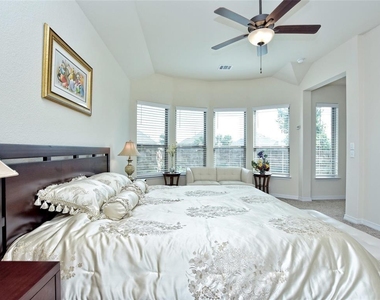 912 Paseo De Castana Way - Photo Thumbnail 18