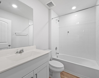 1806 Windsor Blvd - Photo Thumbnail 19