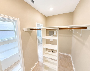 16827 Tortoise St - Photo Thumbnail 9