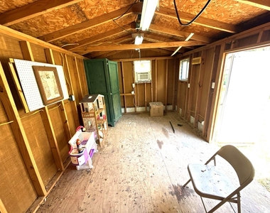 16827 Tortoise St - Photo Thumbnail 12