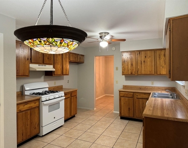 11715 Birchbark St - Photo Thumbnail 6
