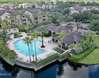 7990 Baymeadows Road E - Photo Thumbnail 14